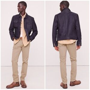 Banana Republic Slim Twill Traveler Pants in Khaki